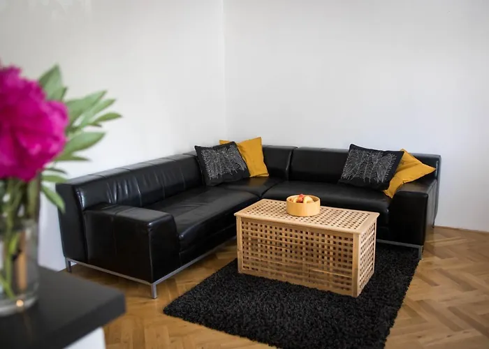 Poruba Street View Apartamento *