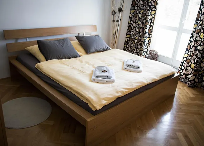 Apartman Poruba Street View